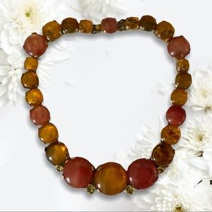 BEAUTIFUL VINTAGE NECKLACE